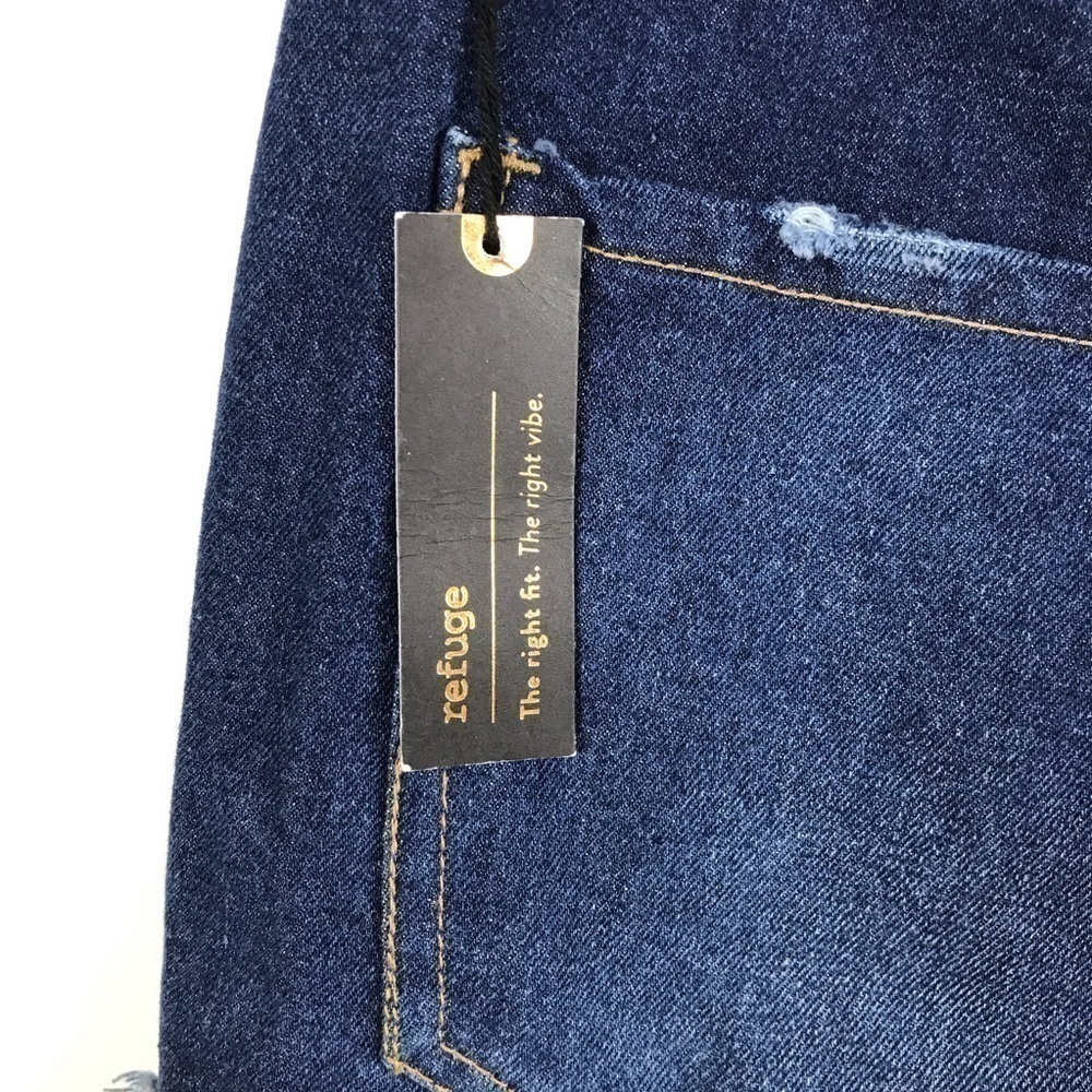 Refuge Hi Rise Cheeky Destroyed Jean Shorts 10 - Picture 3 of 6